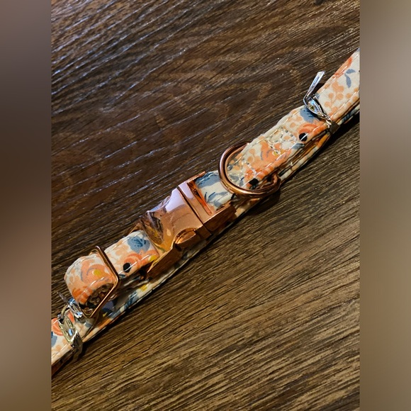 NIP Rose Gold Pink floral Dog Collar (see measurements) - Picture 2 of 4